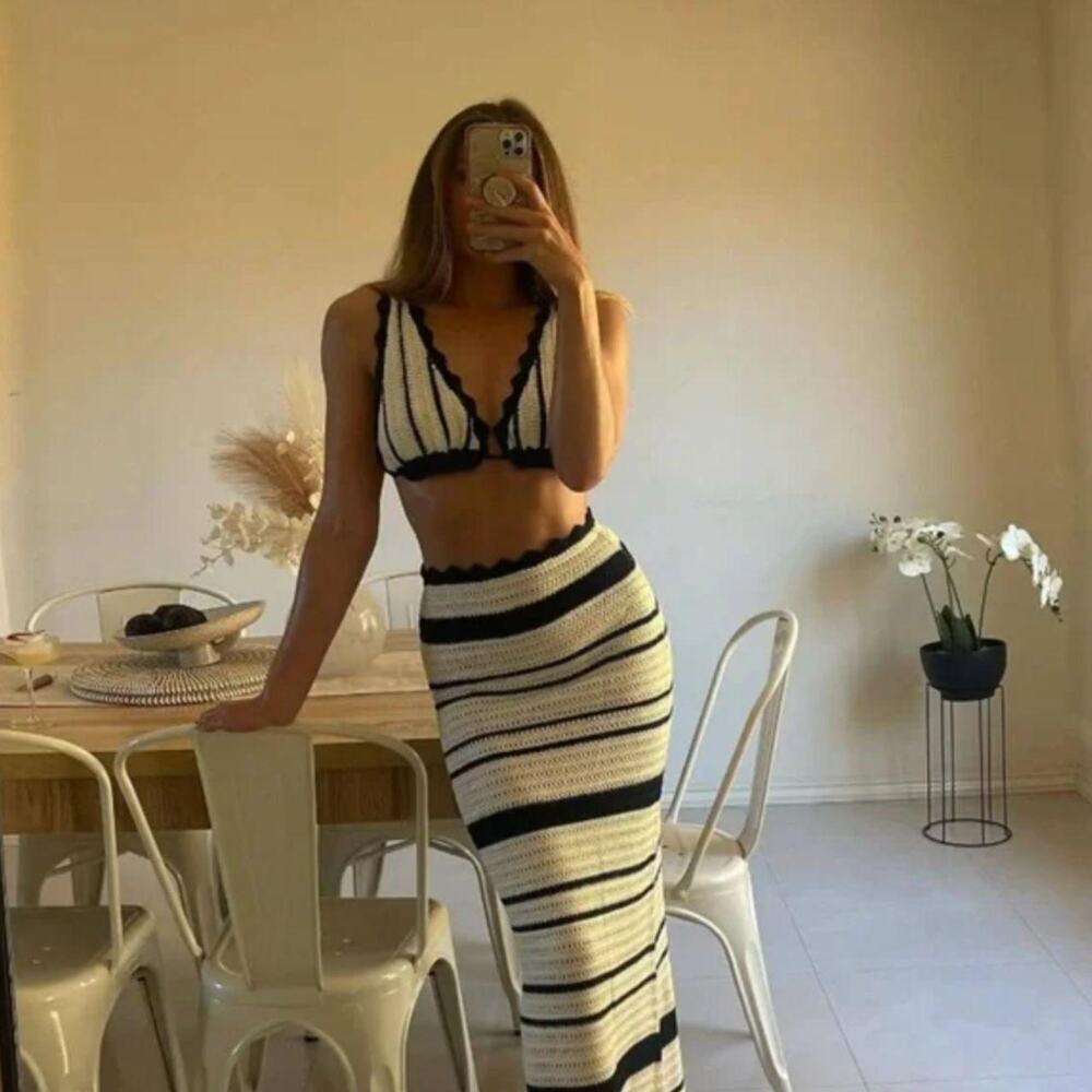 Summer knitted beach skirt - Picture 3 of 4